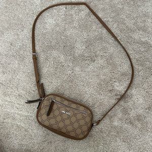 Nine West Cross Body
